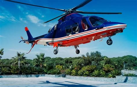 Customization helicopter tour