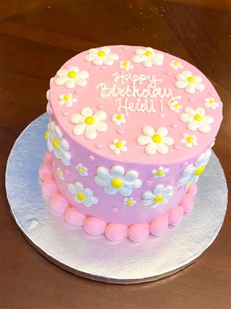 Customized Flower Cakes