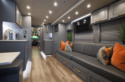 Customizing Your Tour