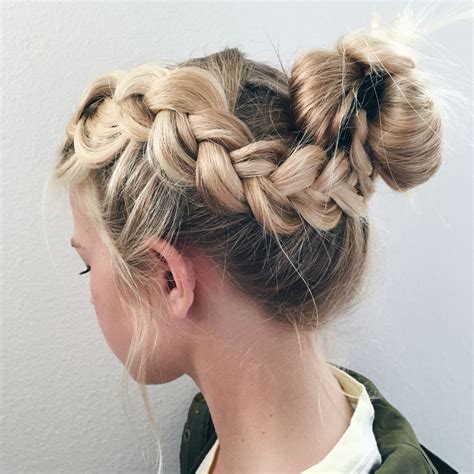 Cute Fall Hairstyles to Try This Season