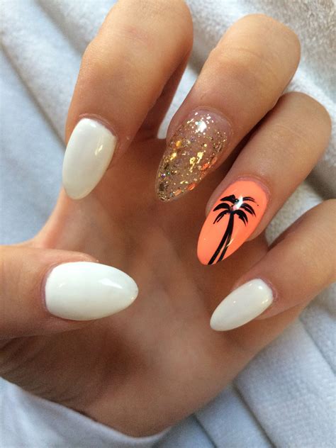 Cute Vacation Nails that Will Add More Color & Fun to Your Vacation