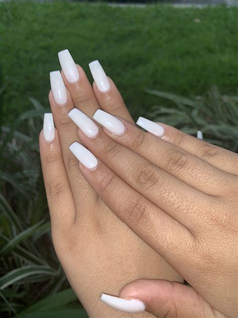 Cute White Acrylic Nails Coffin: The Ultimate Trend In 2023