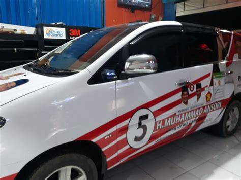 Cutting Sticker Cibinong