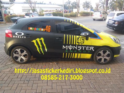 Cutting Sticker Mobil Kemayoran