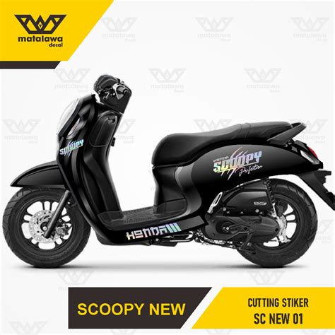 Cutting Sticker Scoopy Hitam