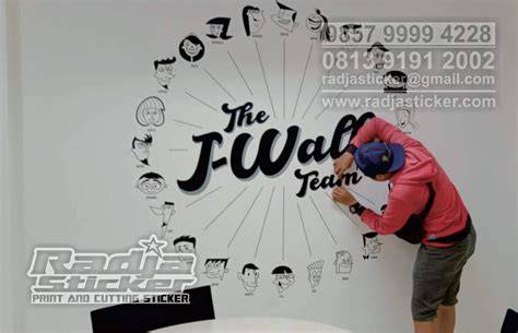 Cutting Stiker Tembok