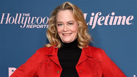 Cybill Shepherd seeking professional help