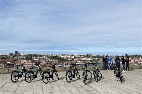 Cycling in Porto
