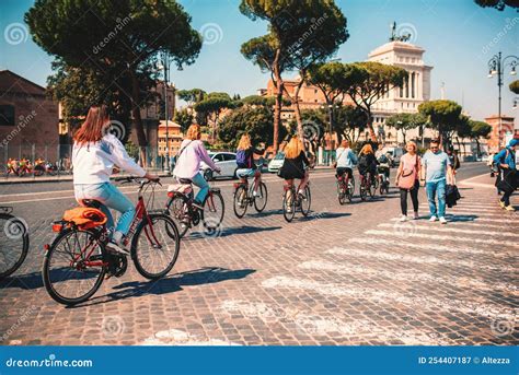 Cycling in Rome