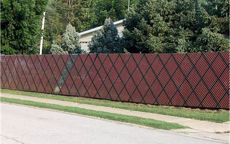 Cyclone Fence Privacy Slats Alternative: A Detailed Explanation And Comparison