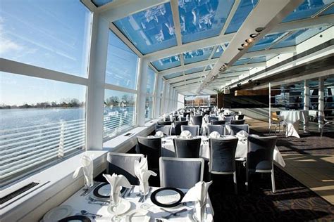 DC City Cruises Interior