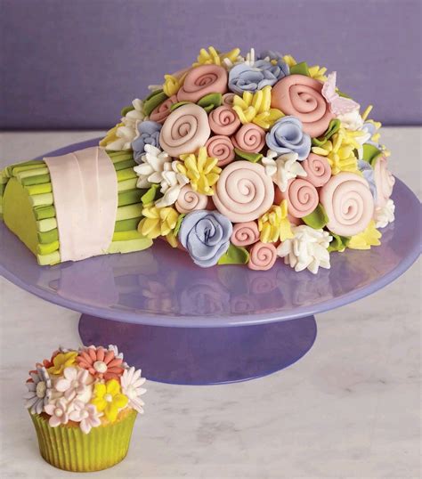 DIY Flower Cake Bouquet Tips