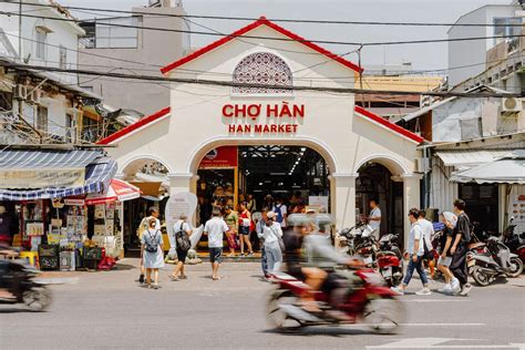 Da Nang Local Market