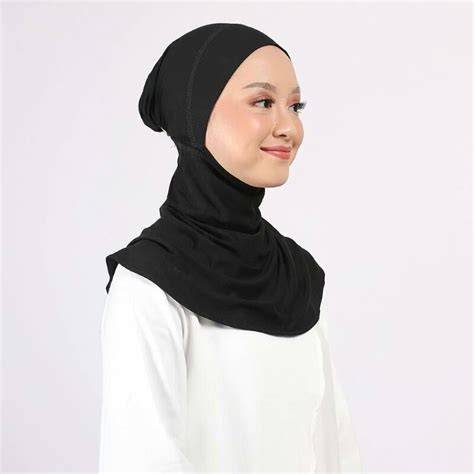 Dalaman Hijab