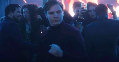 Dancing Zemo: Memes and Reactions