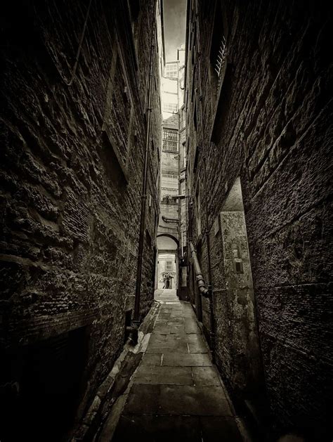 Dark Edinburgh Alleys