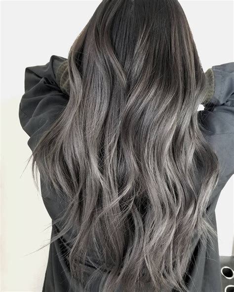 Dark Grey Hair Color: Who Wears It Best?