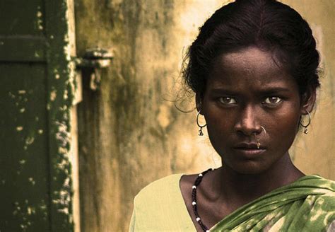 Breaking Barriers and Celebrating Diversity: Empowering Dark-Skinned South Asian Models in the Fashion Industry