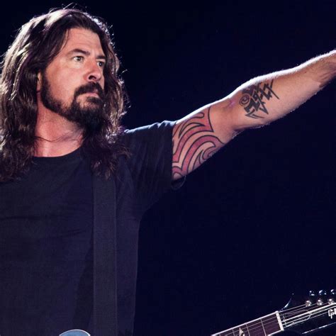 Pin by Destiny on Tattoos Dave grohl tattoo, Musician