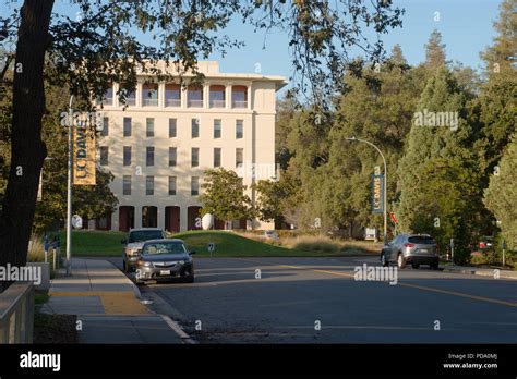 Davis & Elkins College Launches Exciting New Biotechnology Lab!