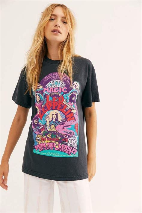 Shop Trendy Daydreamer Graphic Tees – Limited Edition Collection!