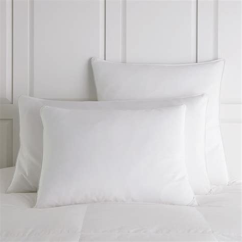 Debut Pillows