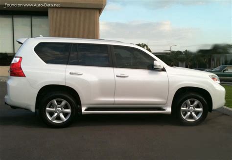 Decoding Visual Tapestry Lexus GX 2013