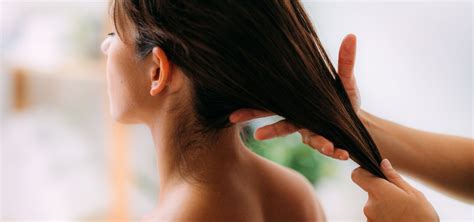 Decoding the Power of Ginger: The Science Behind Hair Growth