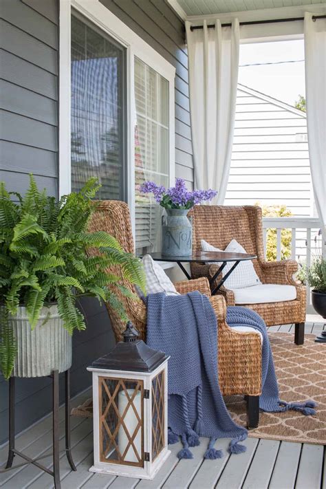 Decorating Small Porch Ideas