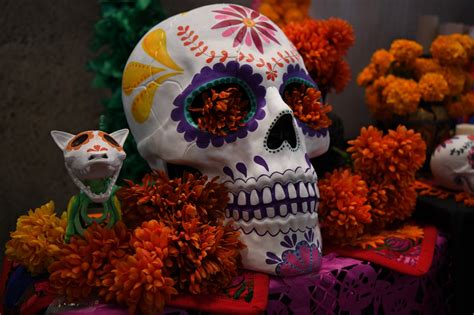 Decorating Sugar Skulls