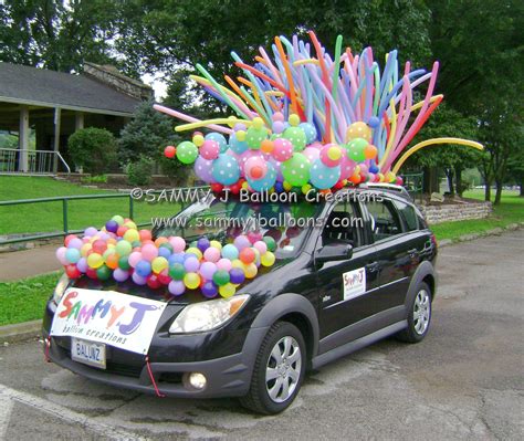 Rev Up Your Graduation Celebration with Show-Stopping Decorations for Your Car!