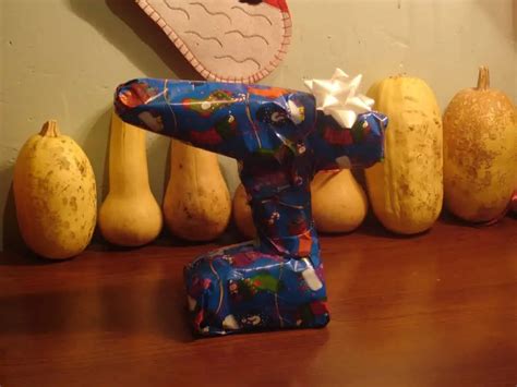 Decoy Gift Wrapping: How To [15+ Ideas] - Mymydiy | Inspiring Diy Projects