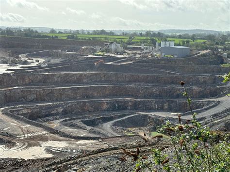 Uncovering the Depths of Quarrying: A Comprehensive Definition