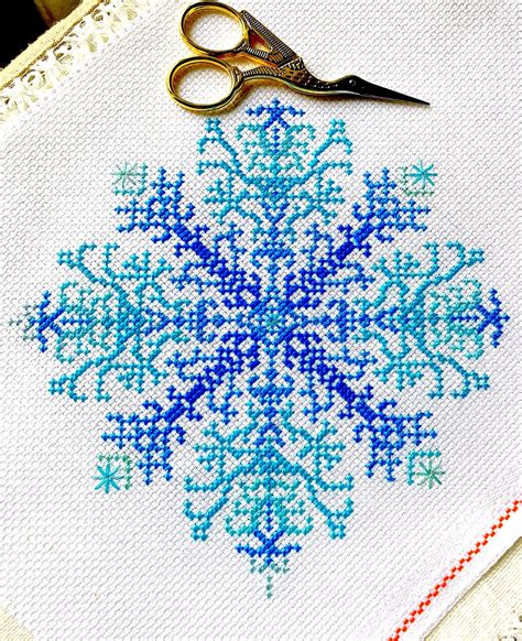 Delicate Ornate Snowflake | Embroidery