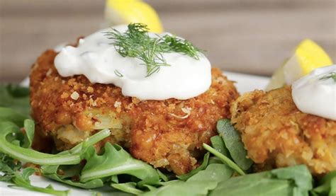 Delicious Phillips Crab Cakes Recipe: A Step-by-Step Guide