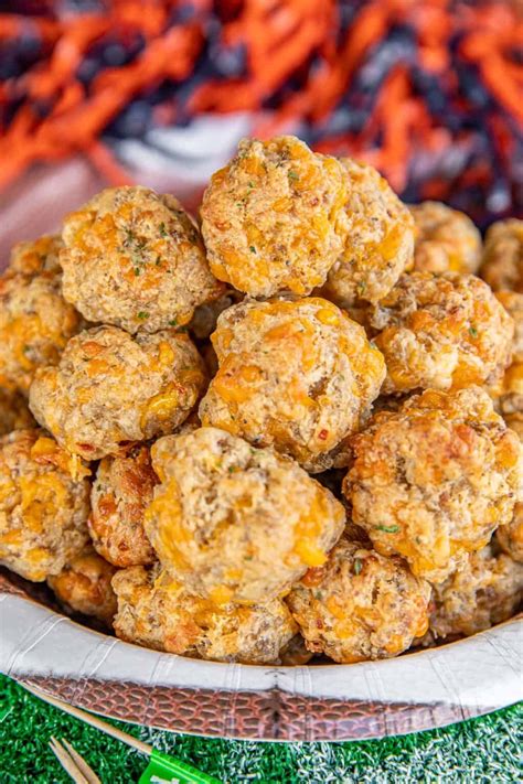 Delicious Red Lobster Sausage Ball Recipe: Easy and Flavorful