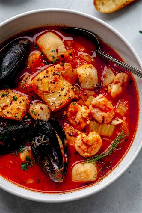 Delicious Scungilli Recipe: How to Prepare this Italian Seafood Dish