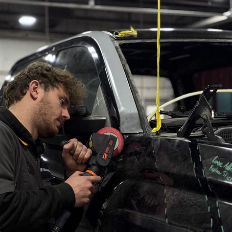 Dellenbach Auto Body