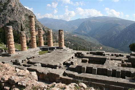 Delphi ancient history