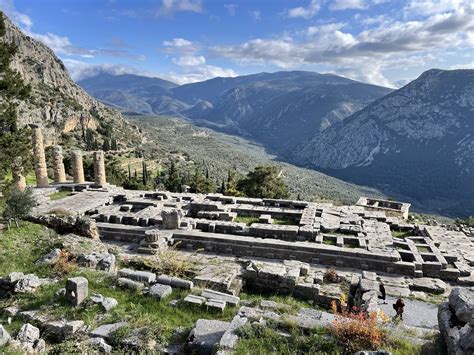 Delphi archaeological museum