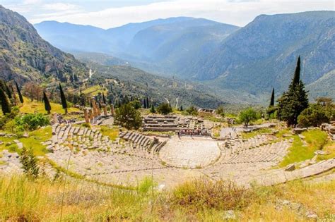Delphi day trip