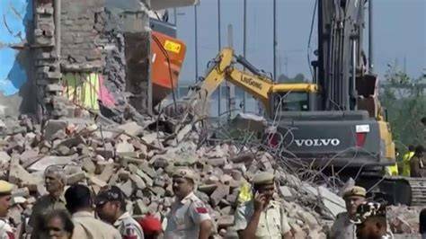 Noida Authority Demolishes Illegal Colonies in Ilabas, Reclaims 40 Acres of Land