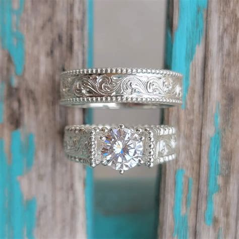 Design Options for Your Silver Wedding Band