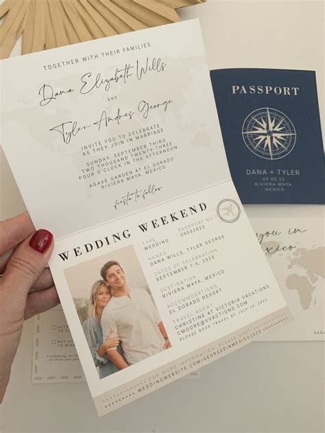 Having a destination wedding? Match your theme to your invitation suite
