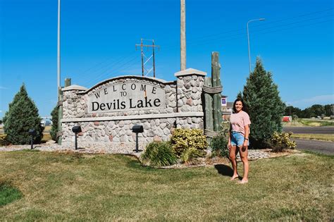 Devils Lake attractions
