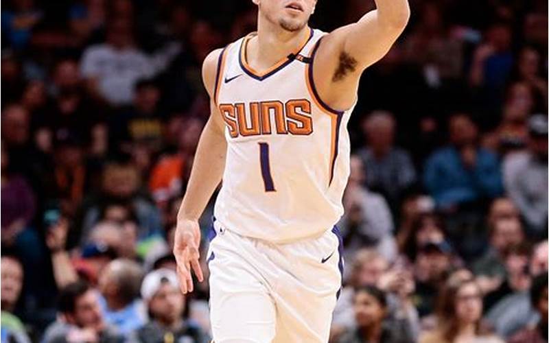 Devin Booker Playing Style