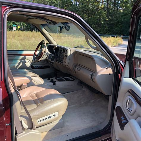 Diagnostic Capabilities and Troubleshooting in the 1999 Escalade Interior Light Diagram