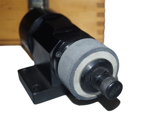 Diamond Wheel Truing Device