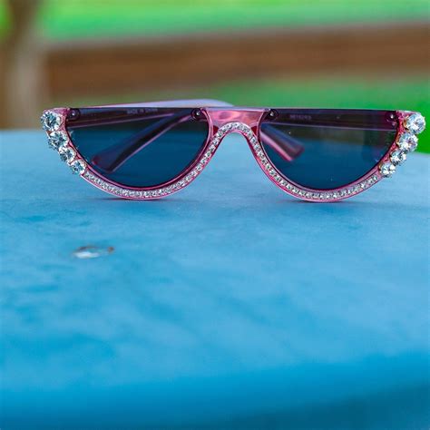 Diamond sunglasses for the fashion conscious