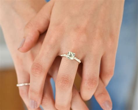 Diamond wedding rings Perfect symbol to reveal the commitment you made for her